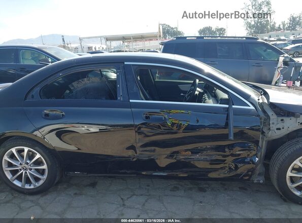 WDD3G4EB9KW001387 2019 MERCEDES-BENZ A 220 Black სალონის 360-გრადუსიანი ხედი