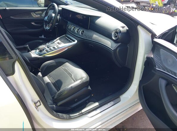 WDD7X6BB4KA007872 2019 MERCEDES-BENZ AMG GT 53 4-DOOR COUPE White Front interior view