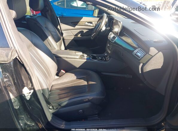 WDDLJ6FB6GA172615 2016 MERCEDES-BENZ CLS-CLASS Черный Вид салона спереди