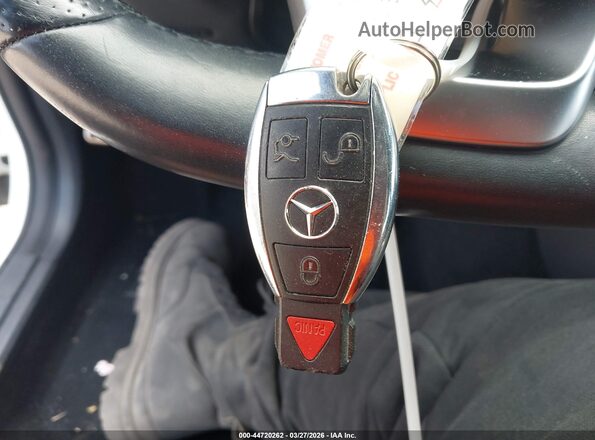 WDDLJ6HB3GA160130 2016 MERCEDES-BENZ CLS-CLASS Белый Вид панели приборов
