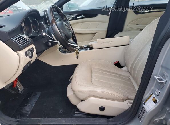 WDDLJ7DB3GA166019 2016 MERCEDES-BENZ CLS-CLASS Silver Widok wnętrza z przodu