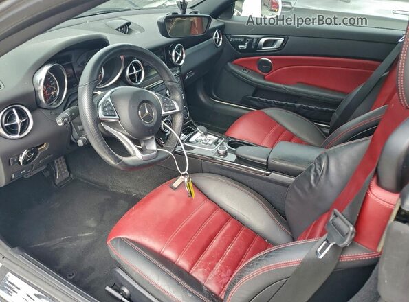 WDDPK3JA1HF129025 2017 MERCEDES-BENZ SLC White Առջևի վահանակի տեսք