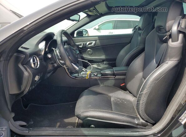 WDDPK3JA1KF164803 2019 MERCEDES-BENZ SLC Black წინა სალონის ხედი