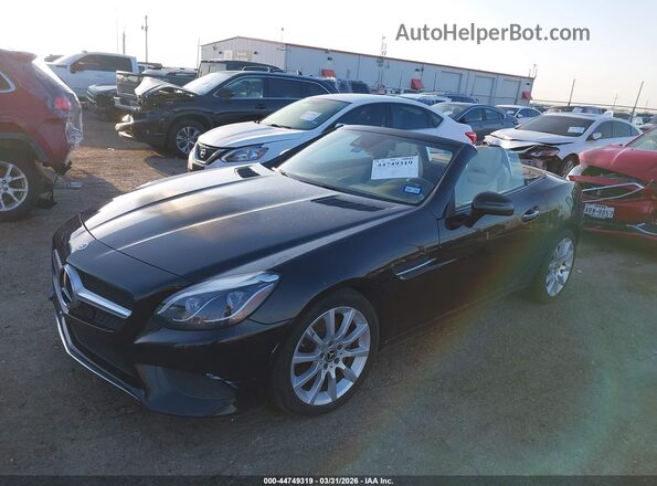 WDDPK3JA8HF144086 2017 MERCEDES-BENZ SLC 300 Черный 
