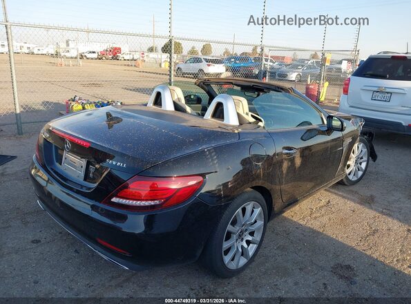 WDDPK3JA8HF144086 2017 MERCEDES-BENZ SLC 300 Черный 