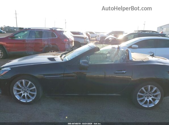 WDDPK3JA8HF144086 2017 MERCEDES-BENZ SLC 300 Черный 