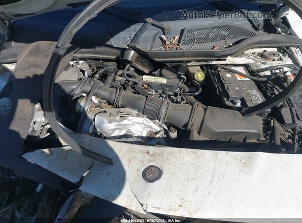 WDDSJ4EB2GN337845 2016 MERCEDES-BENZ CLA 250 White Widok z tyłu