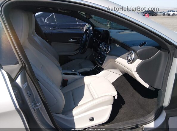 WDDSJ4EB2HN460708 2017 MERCEDES-BENZ CLA 250 Silver 