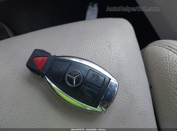 WDDSJ4EB2JN679383 2018 MERCEDES-BENZ CLA 250 White Vista del salpicadero
