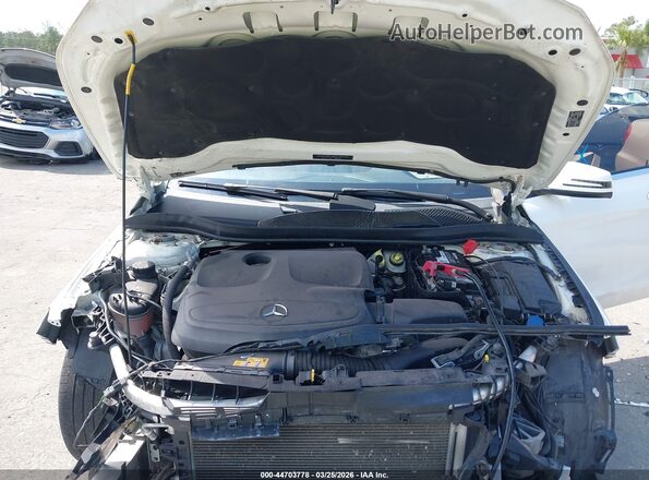 WDDSJ4EB2JN679383 2018 MERCEDES-BENZ CLA 250 White Vista trasera