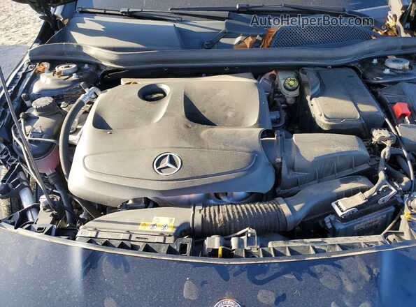 WDDSJ4EB2KN718717 2019 MERCEDES-BENZ CLA-CLASS Black Vista interior trasera