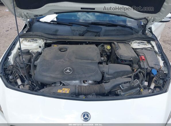 WDDSJ4EB3JN550763 2018 MERCEDES-BENZ CLA 250 White Widok z tyłu