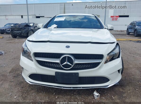 WDDSJ4EB3JN550763 2018 MERCEDES-BENZ CLA 250 White Widok zestawu wskaźników