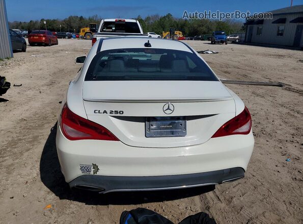 WDDSJ4EB4HN410781 2017 MERCEDES-BENZ CLA-CLASS Белый Вид салона спереди