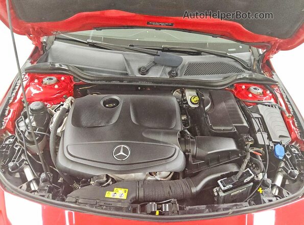 WDDSJ4EB4JN609643 2018 MERCEDES-BENZ CLA-CLASS Red Rear interior view