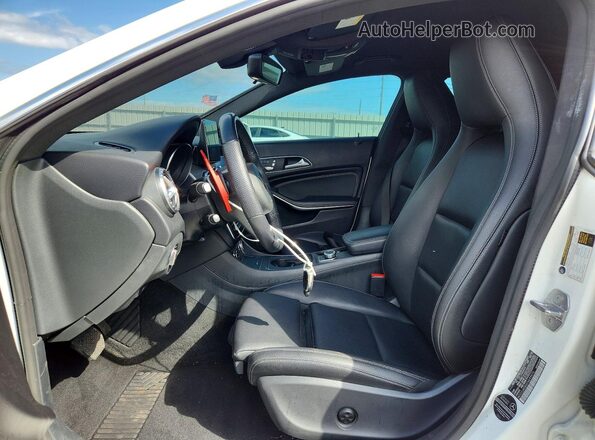 WDDSJ4EB6KN699976 2019 MERCEDES-BENZ CLA-CLASS White 