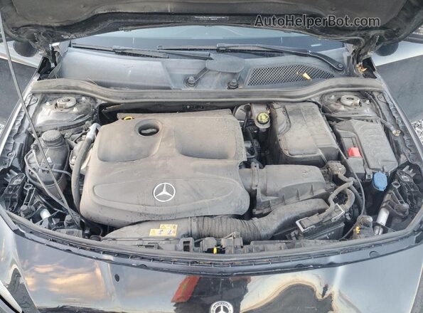 WDDSJ4EB7JN544125 2018 MERCEDES-BENZ CLA-CLASS Black Вид задньої частини салону