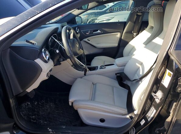 WDDSJ4EB7KN754211 2019 MERCEDES-BENZ CLA-CLASS Black Front interior view