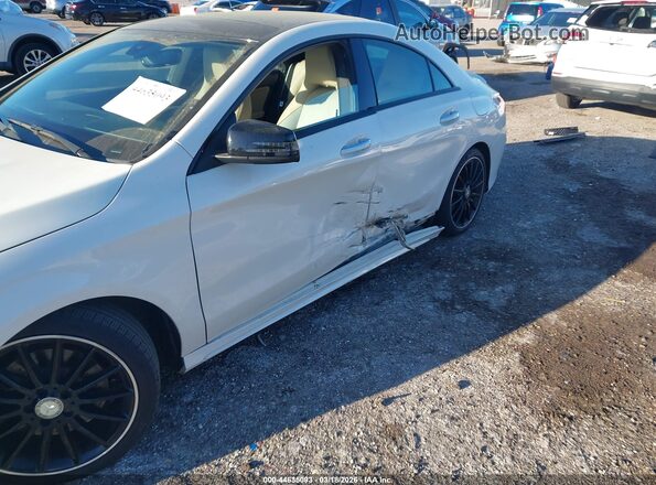 WDDSJ4EB8GN318233 2016 MERCEDES-BENZ CLA 250 White Vista frontal