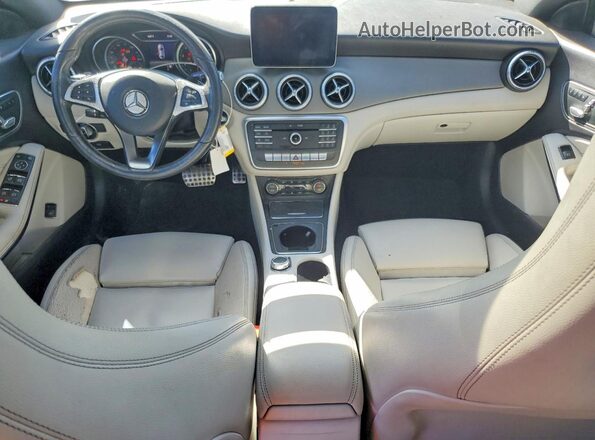 WDDSJ4EB8KN736817 2019 MERCEDES-BENZ CLA-CLASS Серый Вид панели приборов