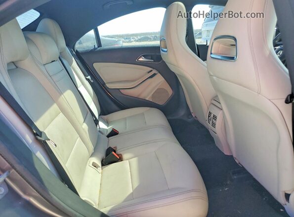 WDDSJ4EB8KN736817 2019 MERCEDES-BENZ CLA-CLASS Серый Вид задних сидений