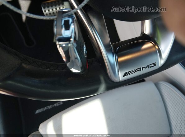 WDDSJ5CB0GN355284 2016 MERCEDES-BENZ AMG CLA 45 Красный Вид панели приборов