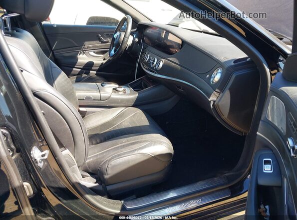 WDDUG8DB7JA422436 2018 MERCEDES-BENZ S-CLASS Черный Вид салона спереди