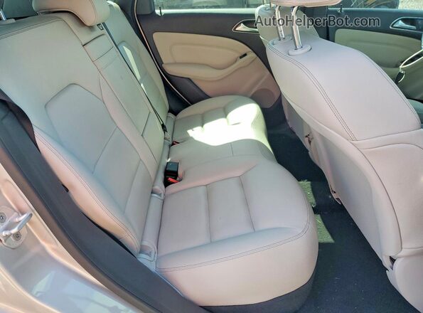 WDDVP9AB3HJ013083 2017 MERCEDES-BENZ B-CLASS Silver Հետևի նստատեղերի տեսք