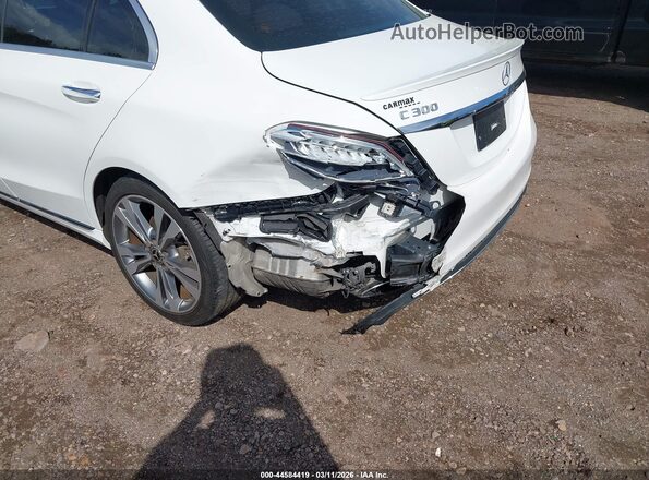 WDDWF4JB1JR385331 2018 MERCEDES-BENZ C-CLASS White Դիմացի տեսք