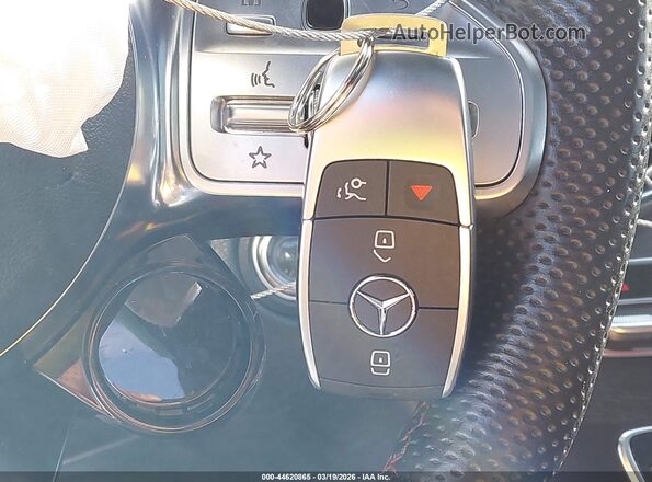 WDDWF6EBXLR563505 2020 MERCEDES-BENZ AMG C 43 White Առջևի վահանակի տեսք