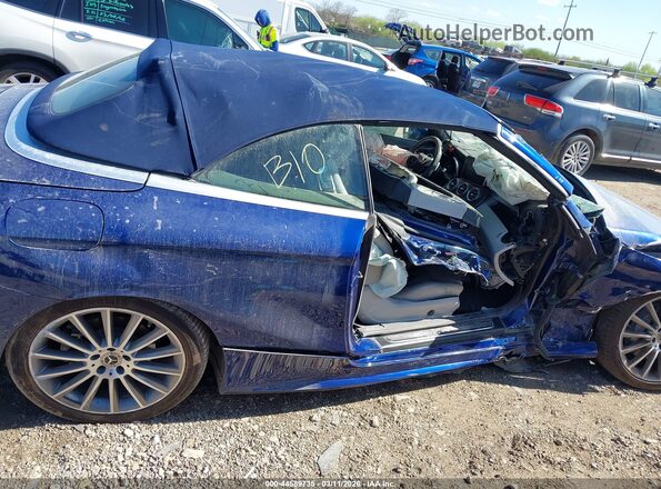 WDDWK4JB6JF734075 2018 MERCEDES-BENZ C-CLASS Blue Սալոնի 360 աստիճան տեսք