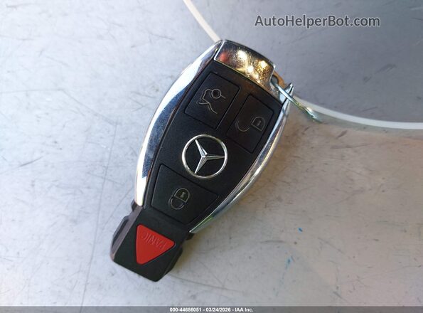 WDDWK6EBXJF633790 2018 MERCEDES-BENZ AMG C 43 White Առջևի վահանակի տեսք