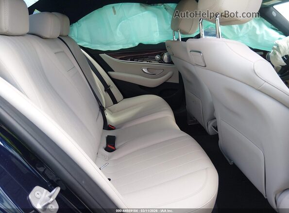 WDDZF4JB2JA436668 2018 MERCEDES-BENZ E-CLASS Blue Vista de la etiqueta del VIN