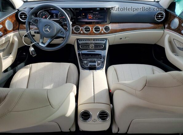 WDDZF4JB4JA431410 2018 MERCEDES-BENZ E White Widok deski rozdzielczej