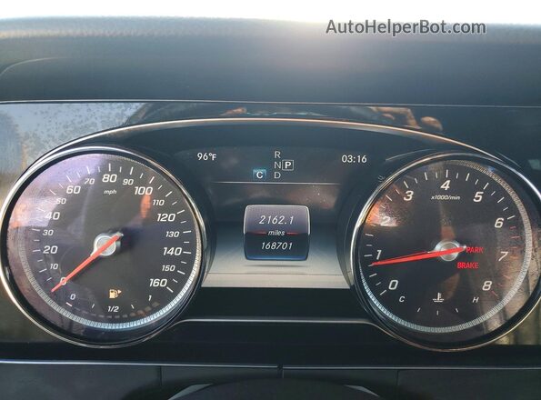 WDDZF4JB6HA082969 2017 MERCEDES-BENZ E Gray Widok zestawu wskaźników