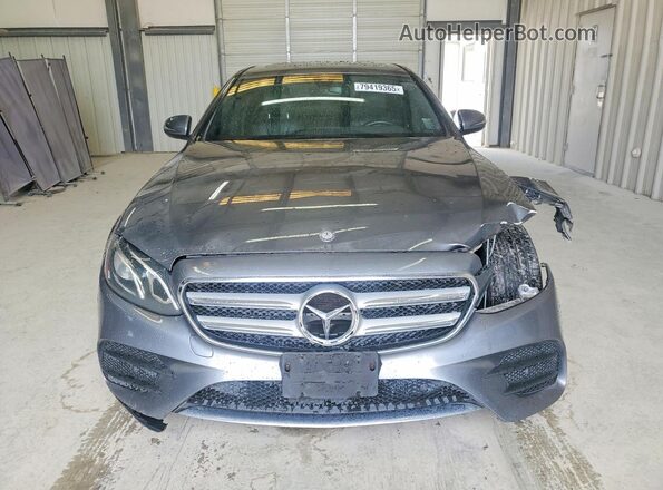 WDDZF4JB6HA082969 2017 MERCEDES-BENZ E Gray Widok z przodu