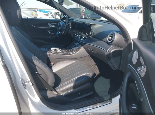 WDDZF4JB7KA681404 2019 MERCEDES-BENZ E-CLASS White Widok wnętrza z przodu