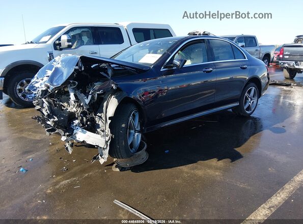 WDDZF4KB1HA063423 2017 MERCEDES-BENZ E-CLASS Dark Blue Front left