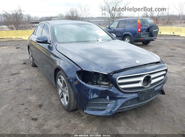 WDDZF4KB9HA205355 2017 MERCEDES-BENZ E-CLASS Blue Widok z przodu