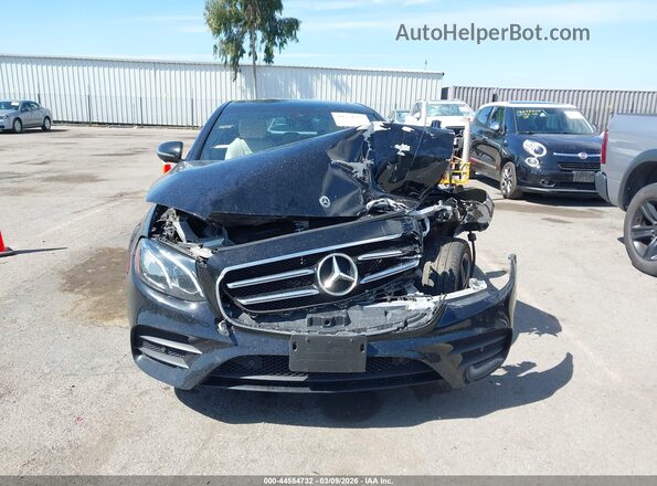 WDDZF6JB2KA493708 2019 MERCEDES-BENZ E-CLASS Black Widok zestawu wskaźników