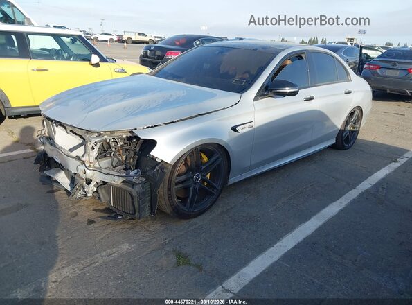 WDDZF8KB1KA553360 2019 MERCEDES-BENZ AMG E 63 Gray Vista tres cuartos delantera izquierda