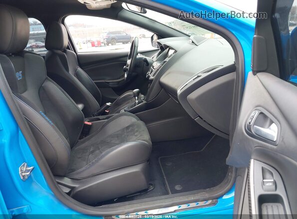 WF0DP3TH2J4127257 2018 FORD FOCUS RS Light Blue Vista interior delantera