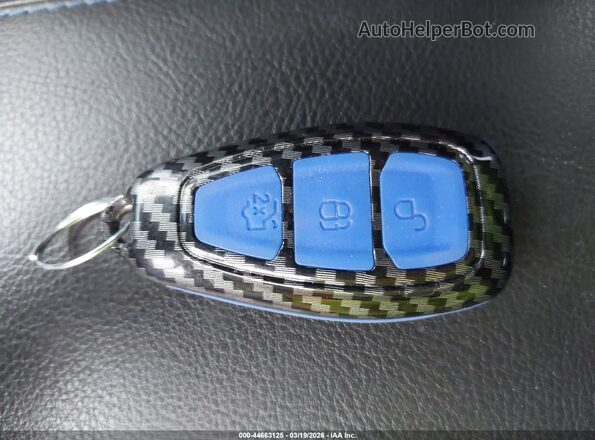 WF0DP3TH2J4127257 2018 FORD FOCUS RS Light Blue Vista del salpicadero