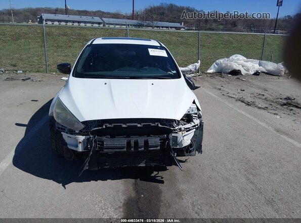 WF0DP3TH7H4119181 2017 FORD FOCUS RS White ხელსაწყოთა პანელის ხედი