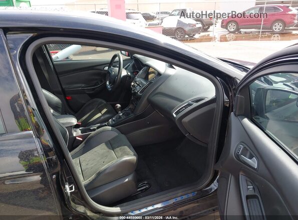 WF0DP3TH9H4125046 2017 FORD FOCUS RS Black 