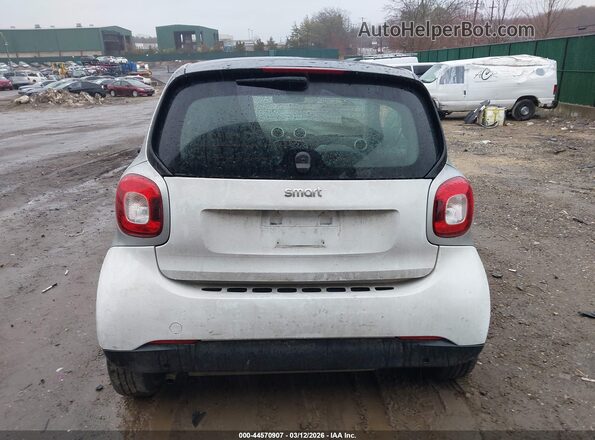 WMEFJ5DA0GK140072 2016 SMART FORTWO White 