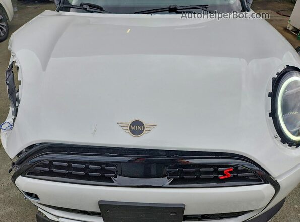 WMW23GD00S2X10068 2025 MINI COOPER White Սալոնի հետևի տեսք