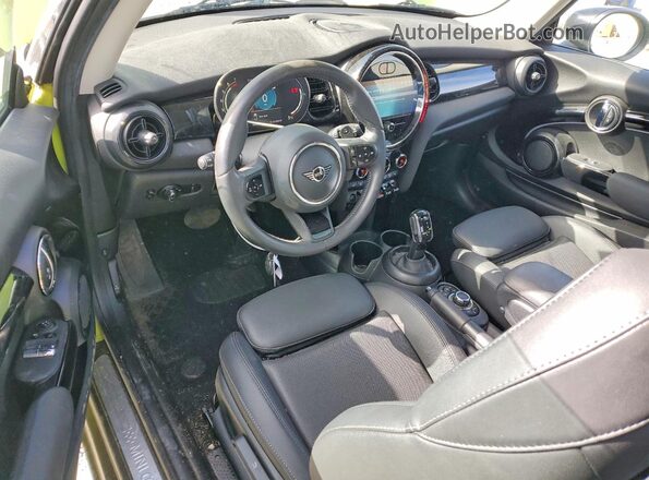 WMW53DH00P2T77187 2023 MINI COOPER Green Առջևի վահանակի տեսք