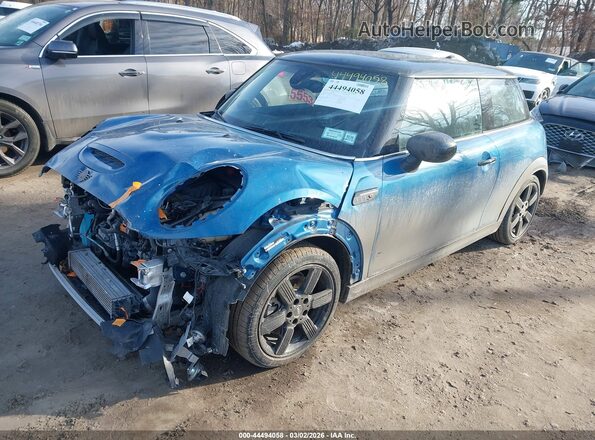 WMW53DH07R2V01894 2024 MINI HARDTOP Синий Передняя левая четверть
