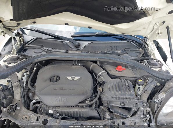 WMWLU1C34H2C42240 2017 MINI CLUBMAN Cream უკანა ხედი
